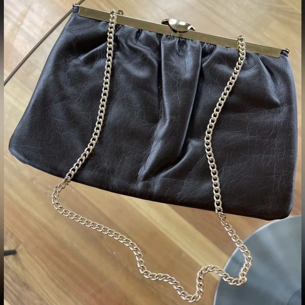 VINTAGE BROWN LEATHER PURSE